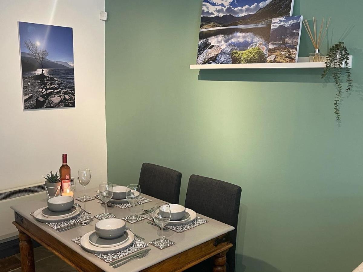 Вилла Mynydd A Mor Trefor  Экстерьер фото